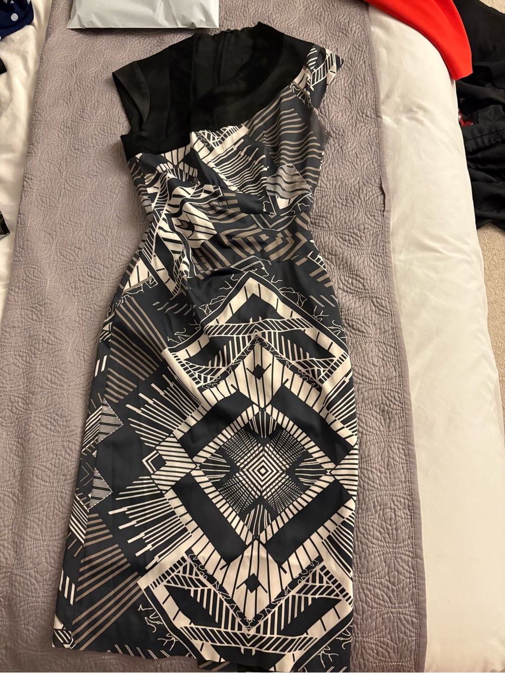 Karen Millen Asymetric short sleeve Geometric Sheath Dress in Black and Cream